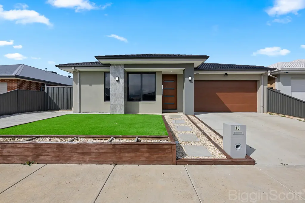 Lucas 4房  Stunning Family Home with High-End Finishes in Lucas