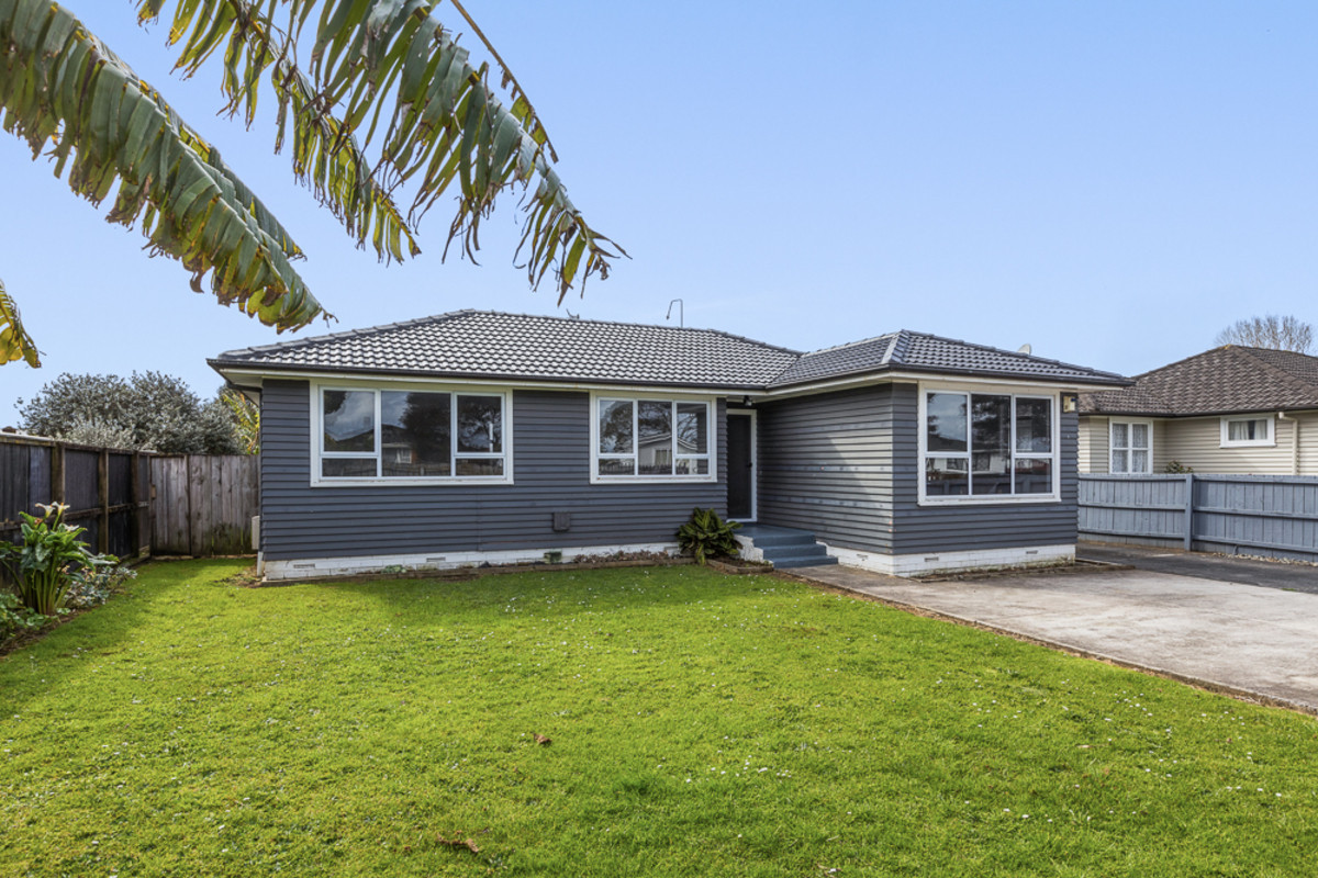 29 Lavinia Crescent, Mangere East