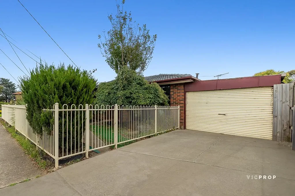 42 Russell Street, Werribee, VIC 3030