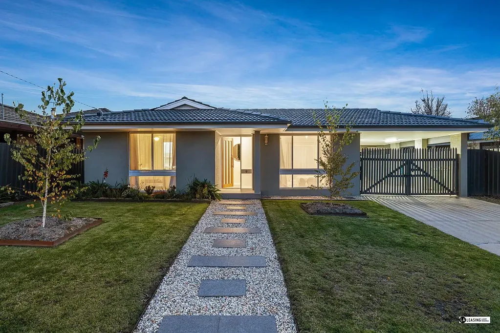 Modern 3 Bedroom West Wodonga Home