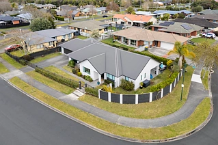 1 Whitford Place, Rototuna, Hamilton