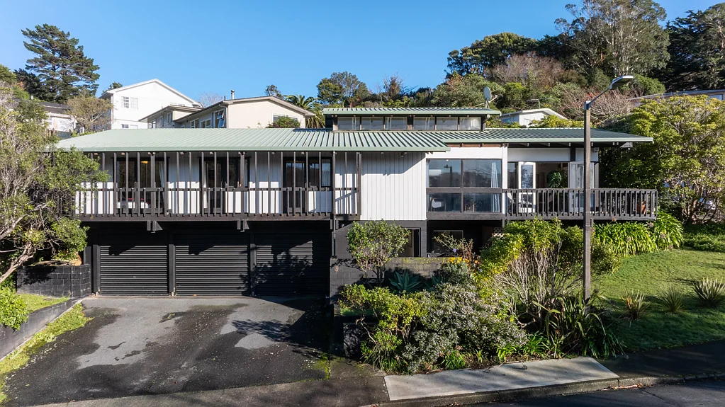 Churton Park 4Zimmer Four Bedroom Family Home in Churton Park