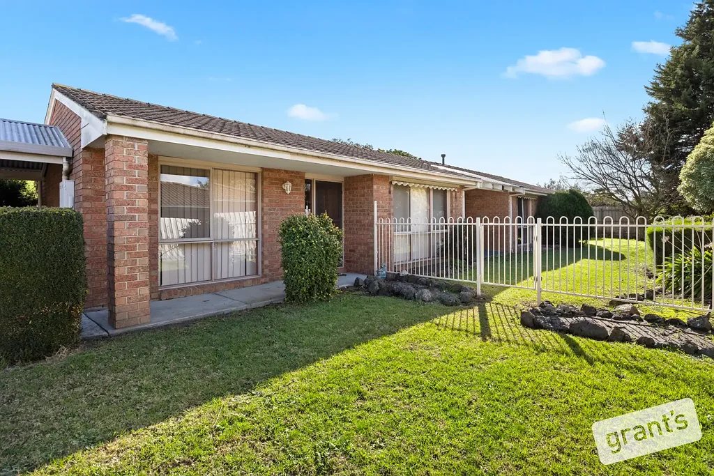 74 Nettle Drive, Hallam, VIC 3803