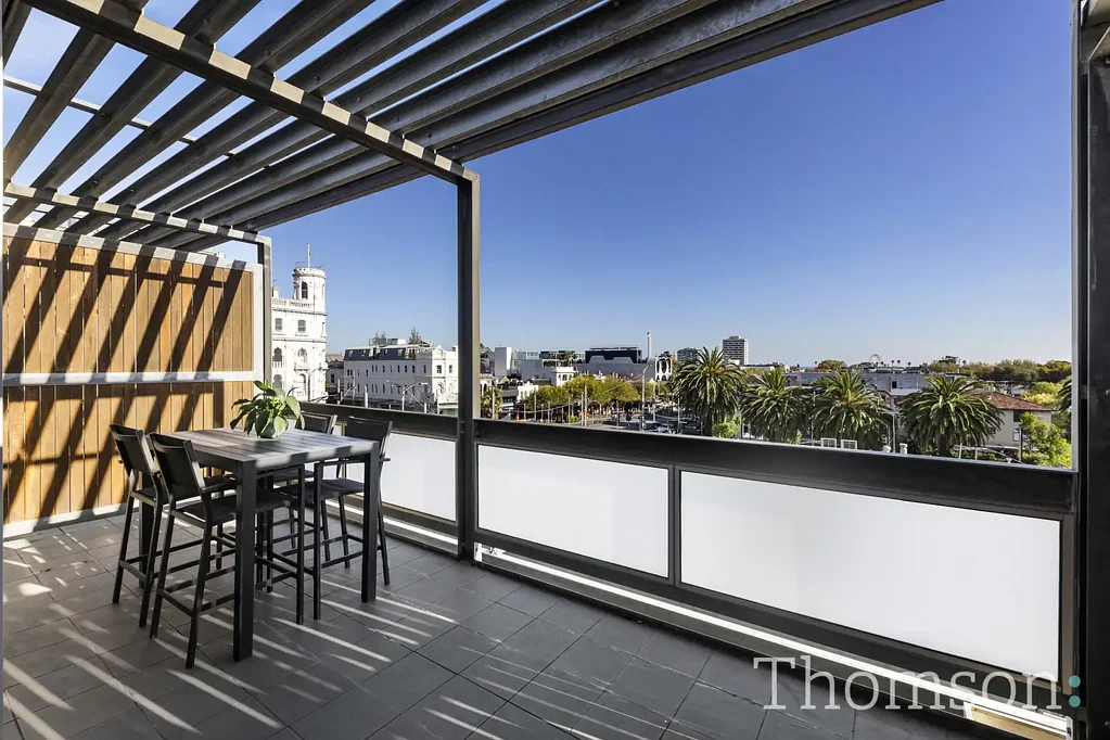 St Kilda Rooftop Stunner!