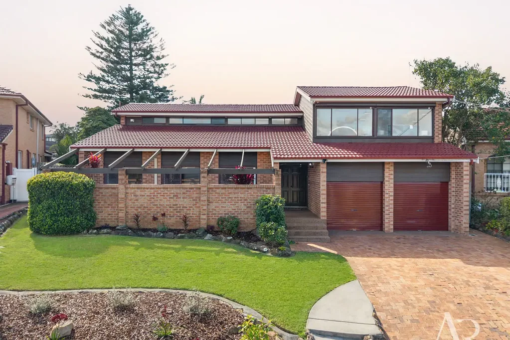 Bass Hill 5Habitaciones Renovated Family Living in a Peaceful Cul-de-Sac