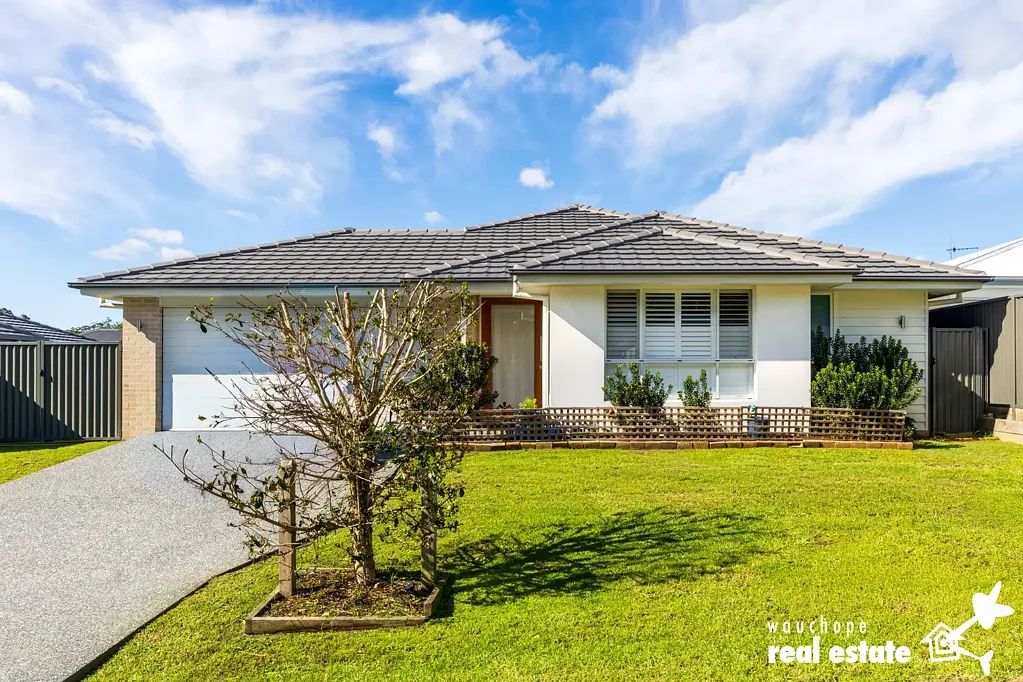 Wauchope 4房  Stylish Family Living in a Quiet Cul-de-Sac