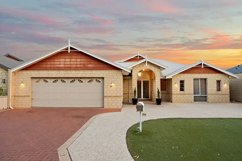 211 Secret Harbour Boulevard, Secret Harbour, WA 6173