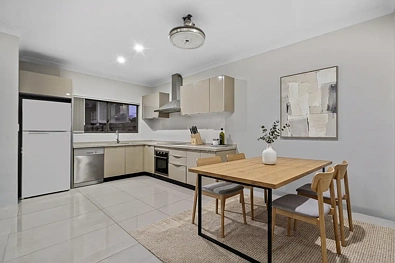 16/17 Norah Street, Crestmead, QLD 4132, 3房, 2浴, Townhouse