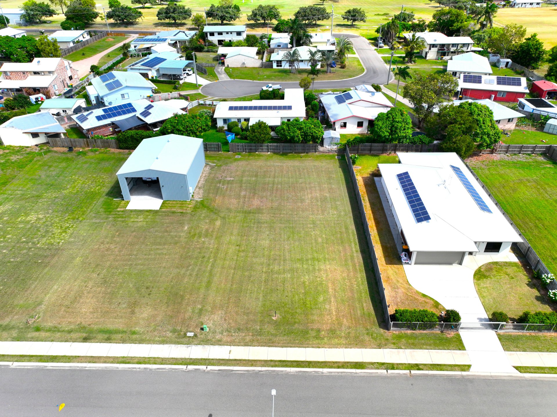 27 HARRISON CT, BOWEN QLD 4805, 0 habitaciones, 0 baños, Section