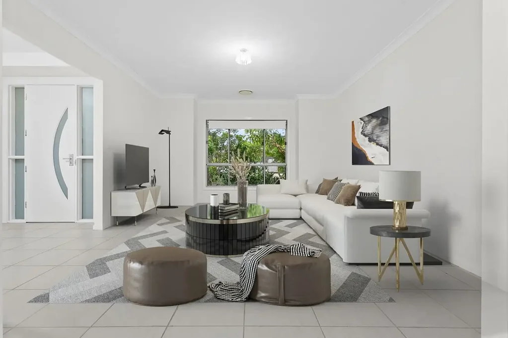 Contemporary Coastal Living with Prized North Aspect and Flexibility