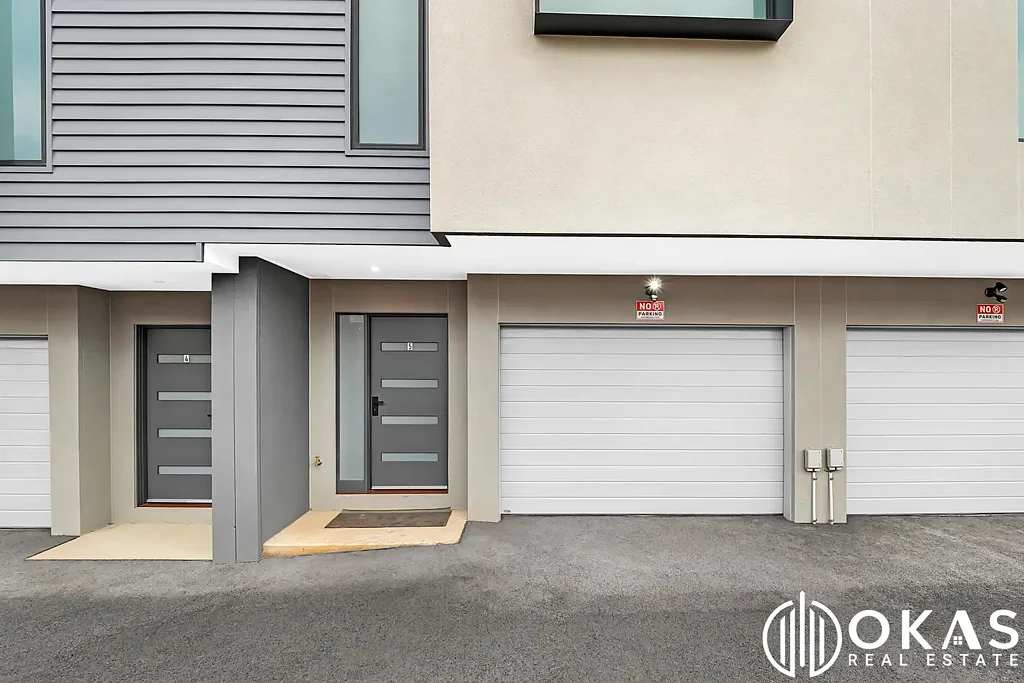 Modern Apartment Living in the Heart Scoresby