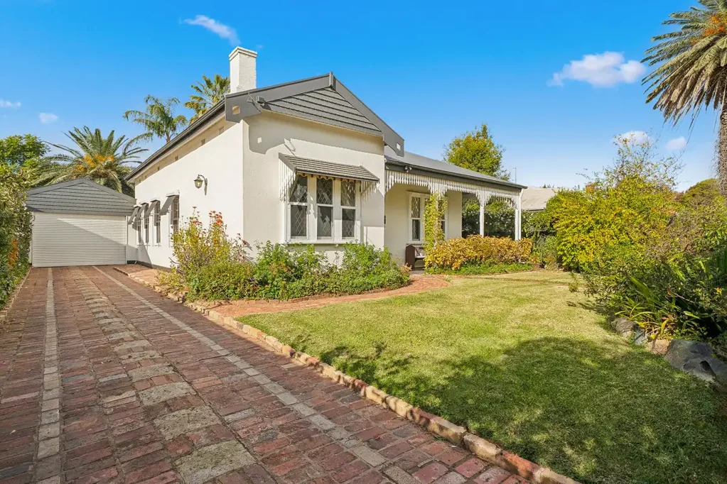 Shepparton 3ਬੈੱਡਰੂਮ STUNNING EDWARDIAN STYLE HOME IN GOLDEN MILE