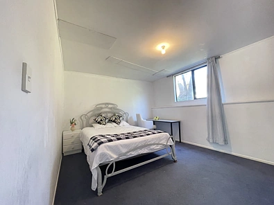 Looking for a cozy, fully furnished place to call home?