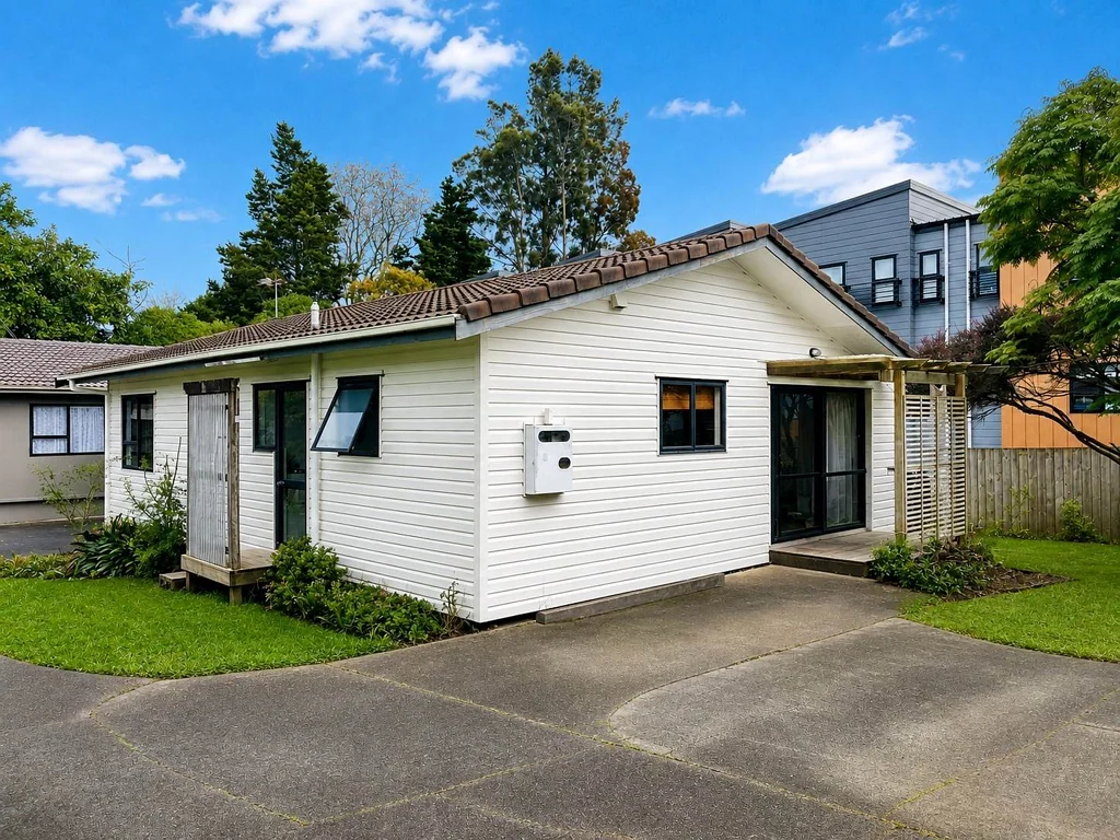 Best New Lynn Location