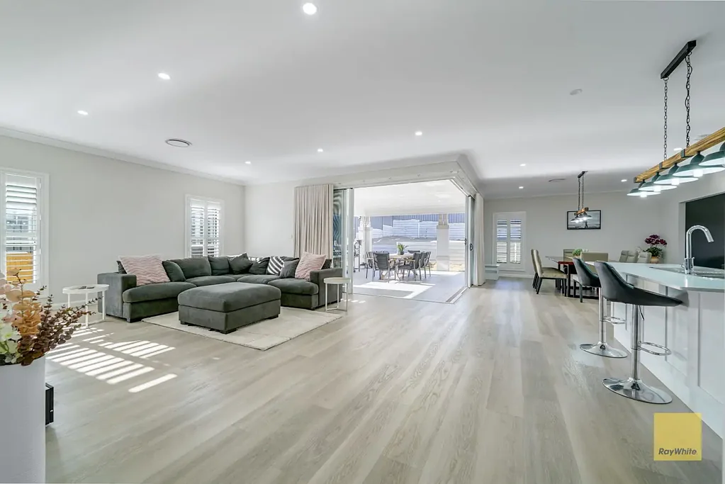 Armidale 7房  5 Bedroom Home with Attached 2 Bedroom Granny Flat