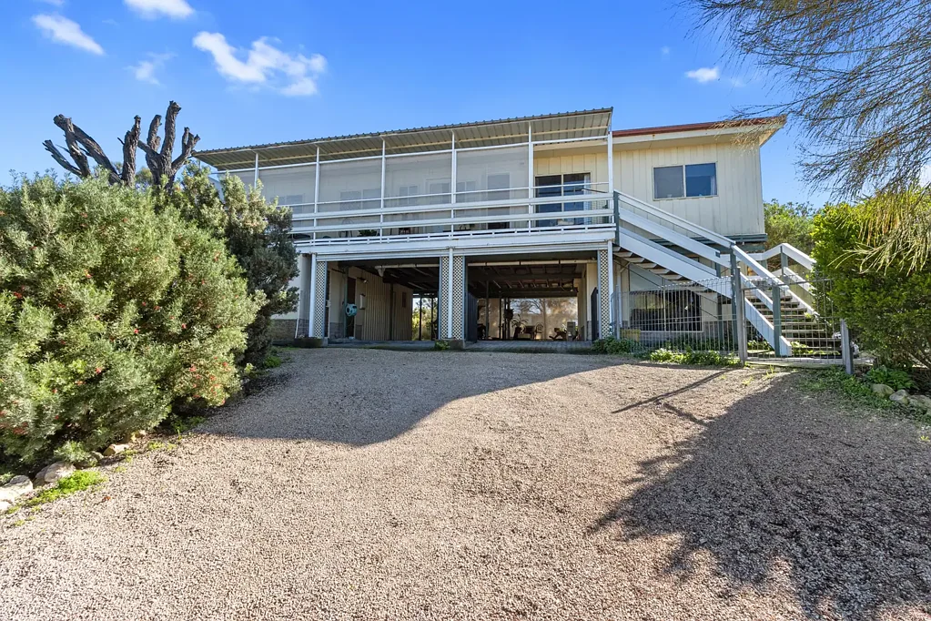 The Pines 4房  Are you Looking for a Seaside Lifestyle?