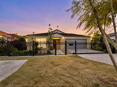 Inala 3Kwarto Beautiful Low Maintenance Home