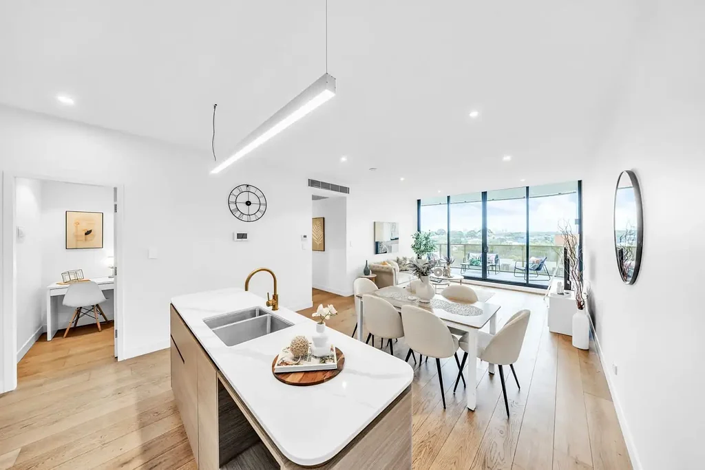 504/55 Holloway Street, Banksmeadow, NSW 2019
