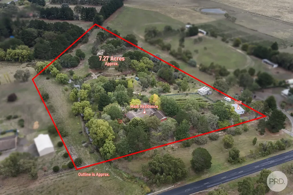 Smythes Creek 6 Bedroom Two Homes, Over 7 Acres & A Truly Special Country Lifestyle