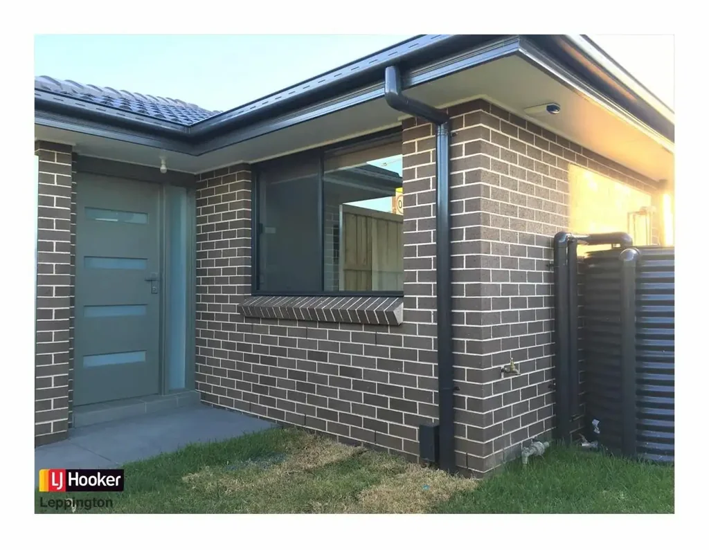 SPACIOUS 1 BEDROOM + STUDY
