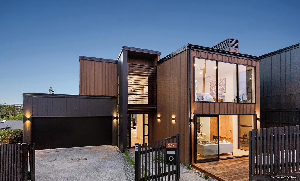 Glendowie 4房  Generous Architectural Family Living