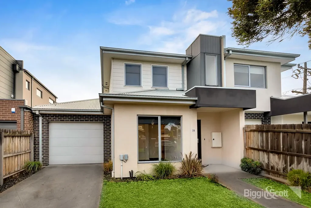 EXCELLENT FAMILY ABODE