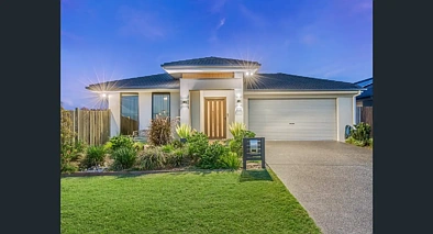 43 Whitsunday Cct, Pimpama, QLD 4209, 4房, 2浴, House