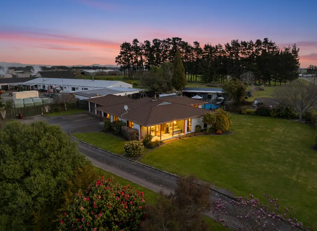 Carterton Lifestyle living on the fringe of town
