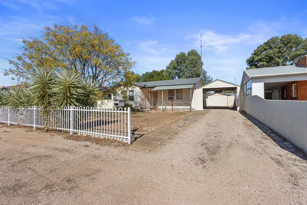 5 Cornwall Street, Kadina, SA 5554