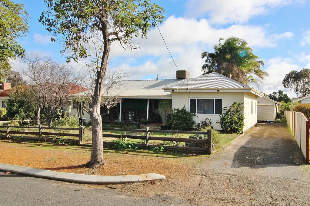 7 LEONORA STREET, Wagin, WA 6315