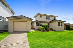 17 Silverwater Crescent, Miranda