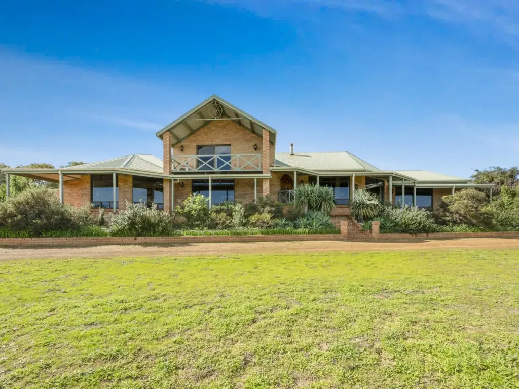 Moresby 6 Bedroom Two Homes, One Exceptional Acreage with Ocean Views