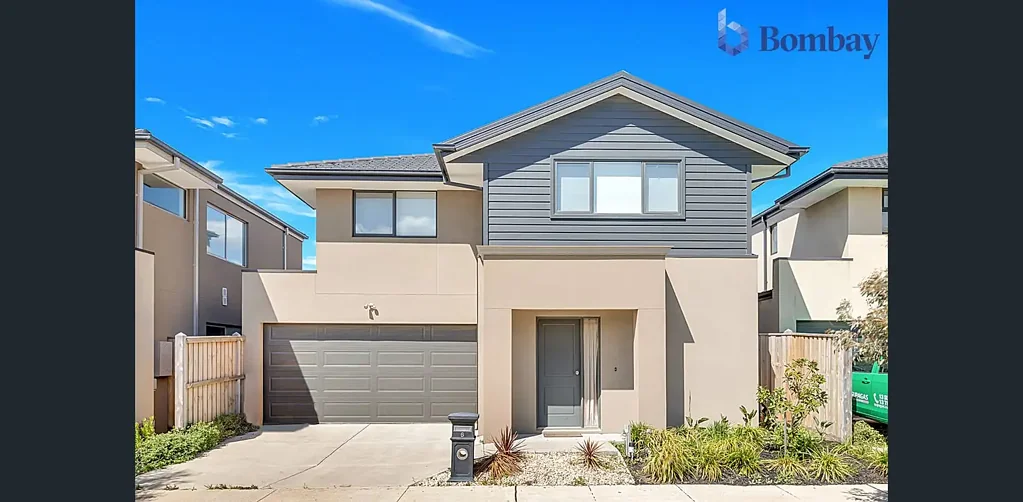 Family Home on Premiere Location!!!