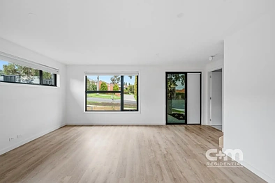 54 Devon Road, Pascoe Vale, VIC 3044, 3房, 2浴, Townhouse