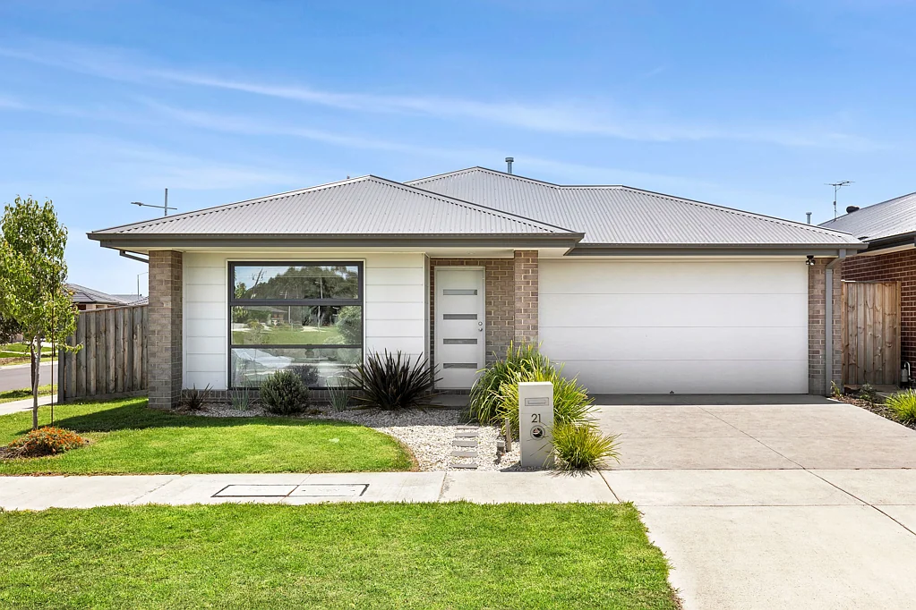 21 Fragrant Drive, Lara, VIC 3212