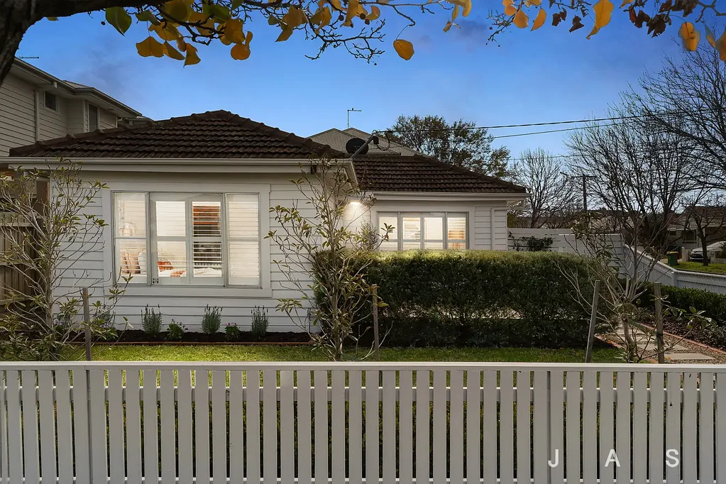 2 Adeney Street, Yarraville, VIC 3013
