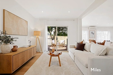 2/4 Tully Court, Ivanhoe, VIC 3079, 3 slaapkamers, 2 badkamers, Unit