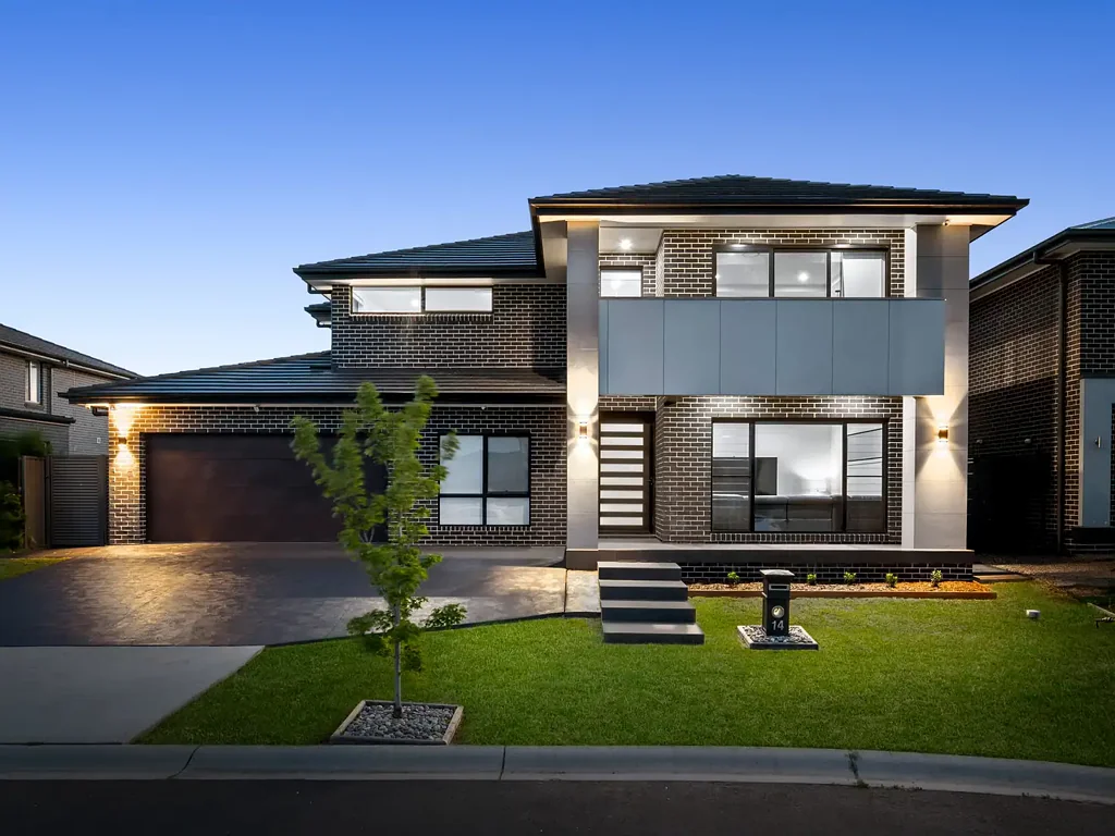 14 Carroll Street, Oran Park, NSW 2570
