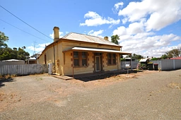 2 South Terrace, Quorn
