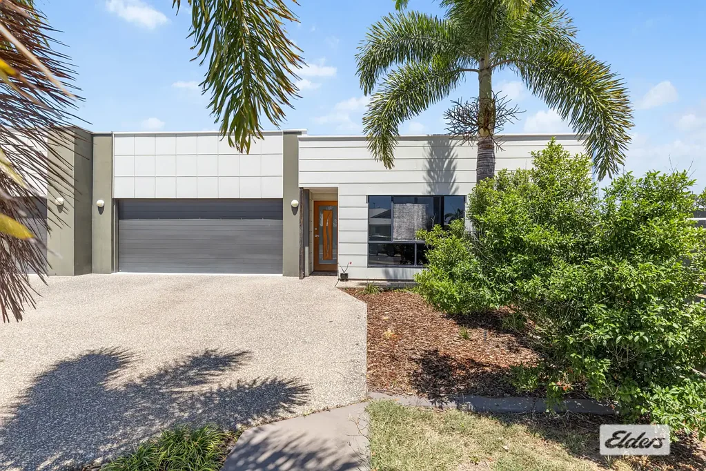 2/13 Reimers Street, Emerald, QLD 4720