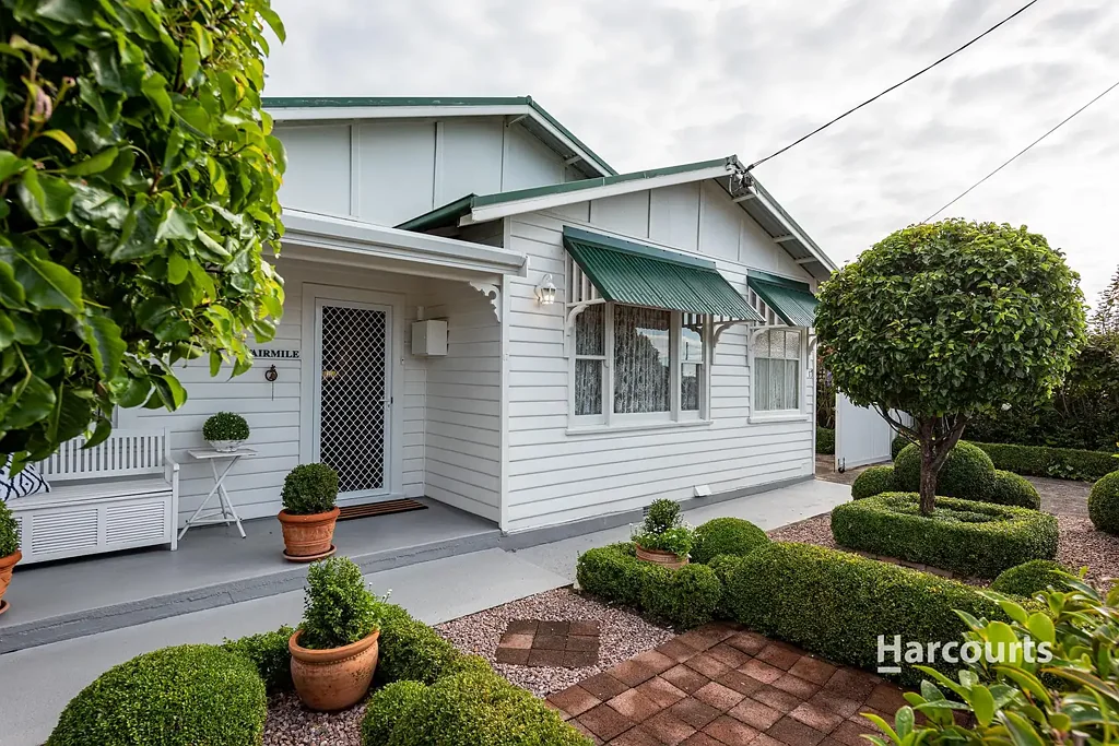 17 Quiggin Street, Wynyard, TAS 7325