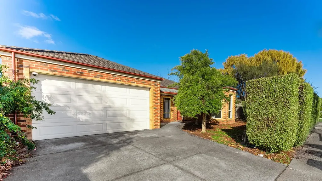 Spacious Living in the Heart of Boardwalk Estate! APPLICATIO