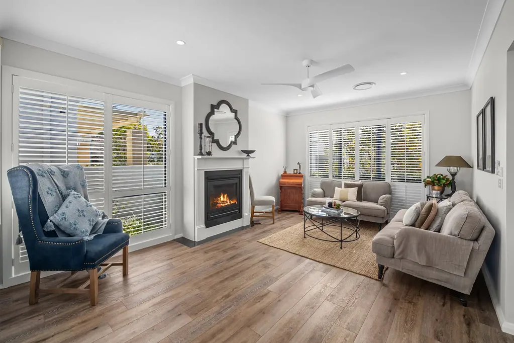 Bowral 3બેડરૂમ A Standout Rosevale Villa, Reimagined for Modern Living!