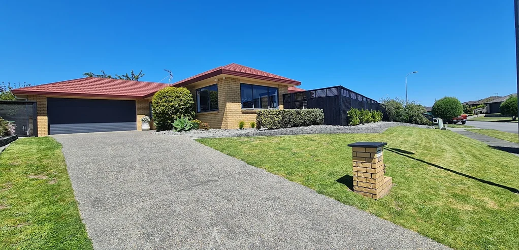 32 Monarch Place, Paraparaumu Beach, Kapiti Coast, Wellington