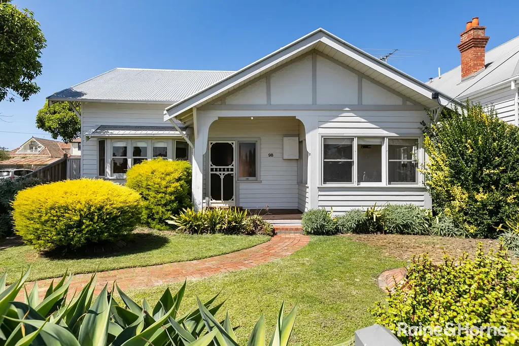 98 Bayview St, Williamstown, VIC 3016