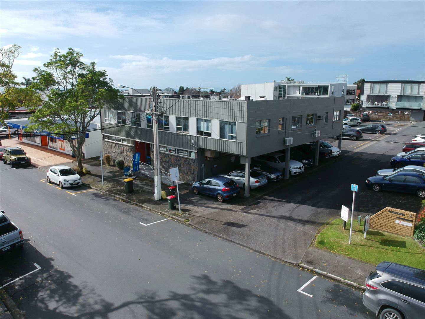 2/2 Dodson Avenue, Milford, Auckland - North Shore, 0 phòng ngủ, 0 phòng tắm