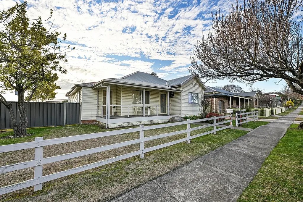 309 Peisley Street, Orange, NSW 2800