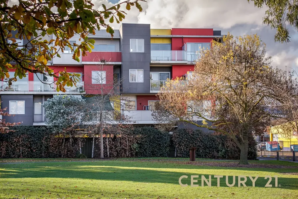 Noble Park 1Zimmer Modern Living In Great Location!
