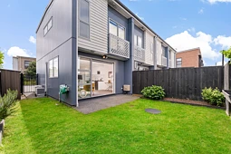 24 Rangihina Road, Hobsonville