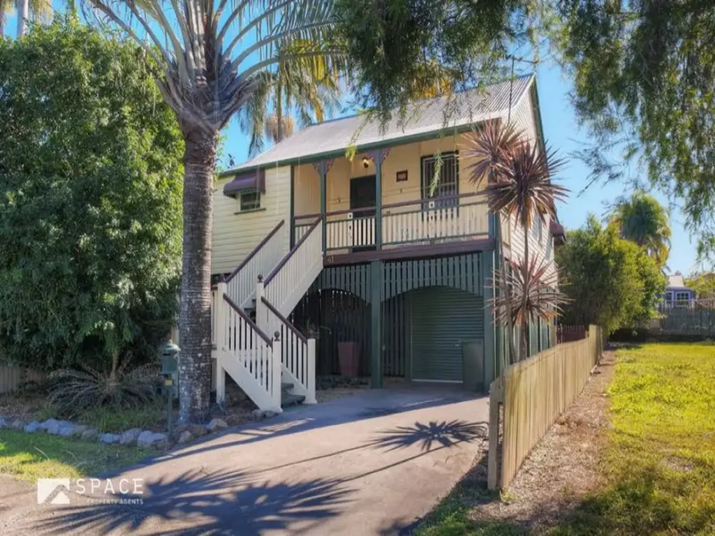 Charming Windsor Home at Unbeatable Price!